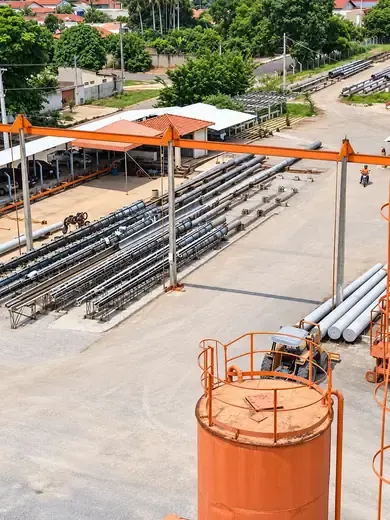 Estoque de postes de concreto em Sergipe